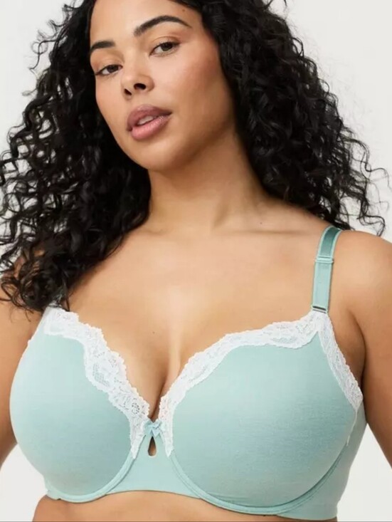 torrid Other - Torrid Tshirt Lightly Lined Bra. Sz 38D